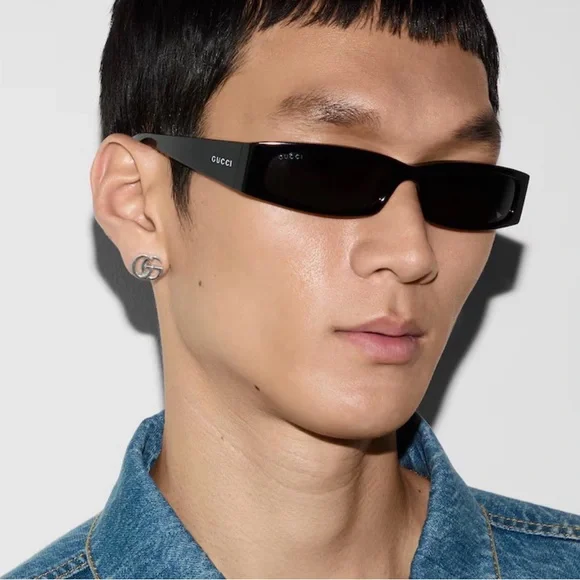 Gucci Silver Iconic GG Marmont Stud Earrings - Picture 7 of 9